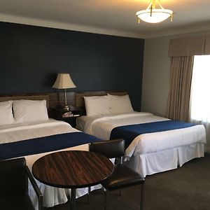 Queen Room Two Queen Beds Non-Smoking
